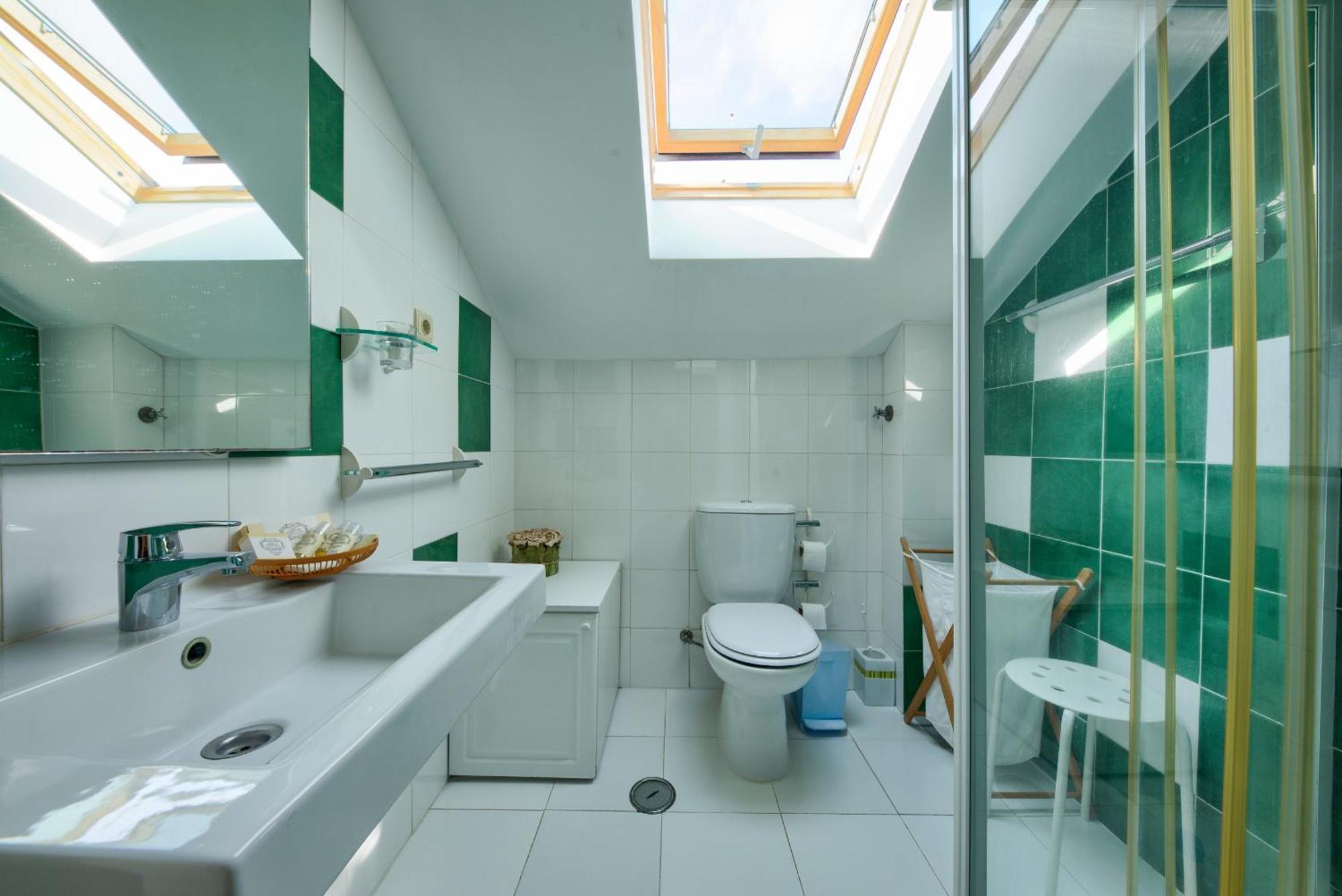 Adore Portugal Coimbra Guest House المظهر الخارجي الصورة