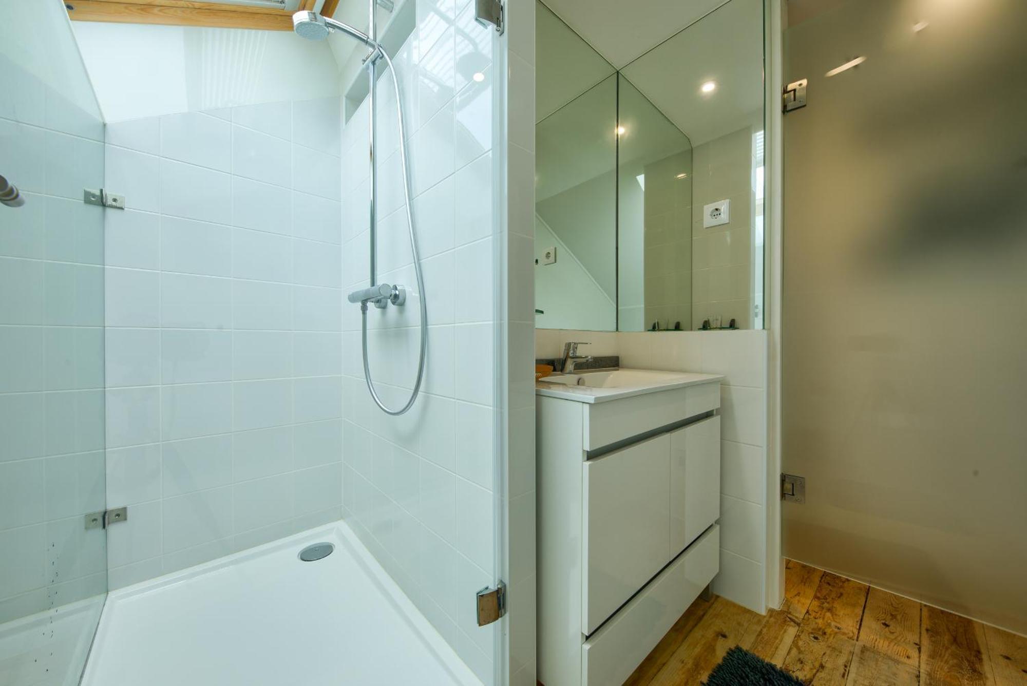 Adore Portugal Coimbra Guest House المظهر الخارجي الصورة