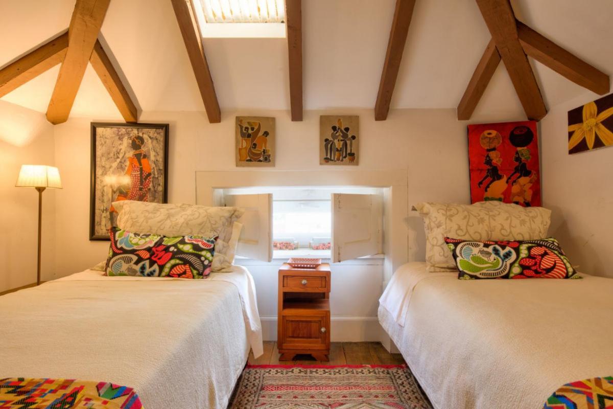 Adore Portugal Coimbra Guest House الغرفة الصورة