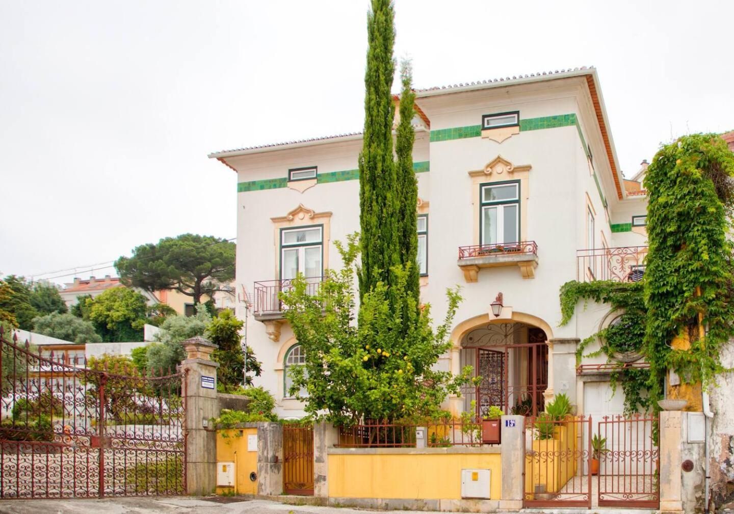 Adore Portugal Coimbra Guest House المظهر الخارجي الصورة